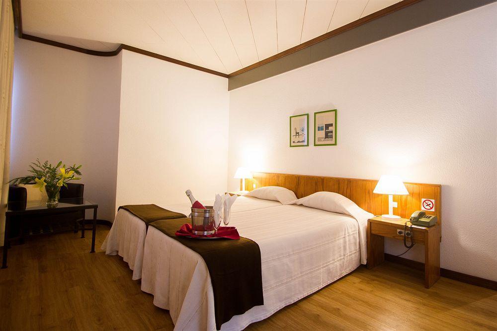 Hotel Windsor Фуншал Стая снимка
